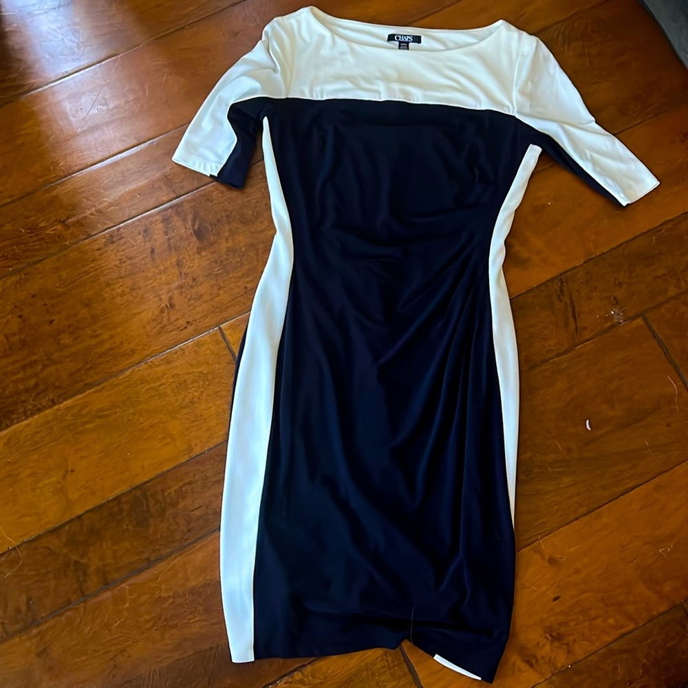 Silky size M- CHAPS cocktail dress